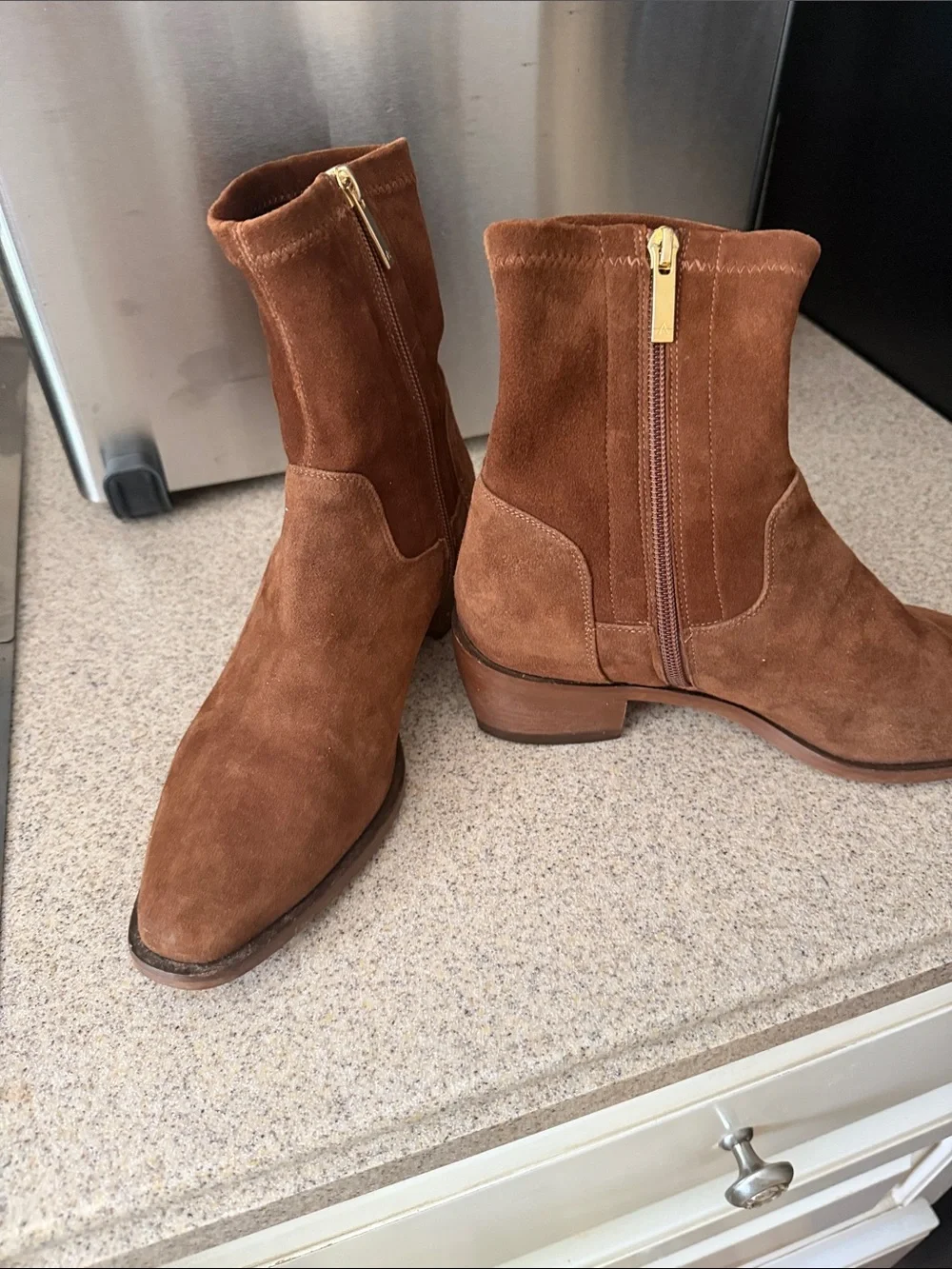 Aquatalia Fallon Chestnut suede Brown Suede Zip Ankle Boots 8.5